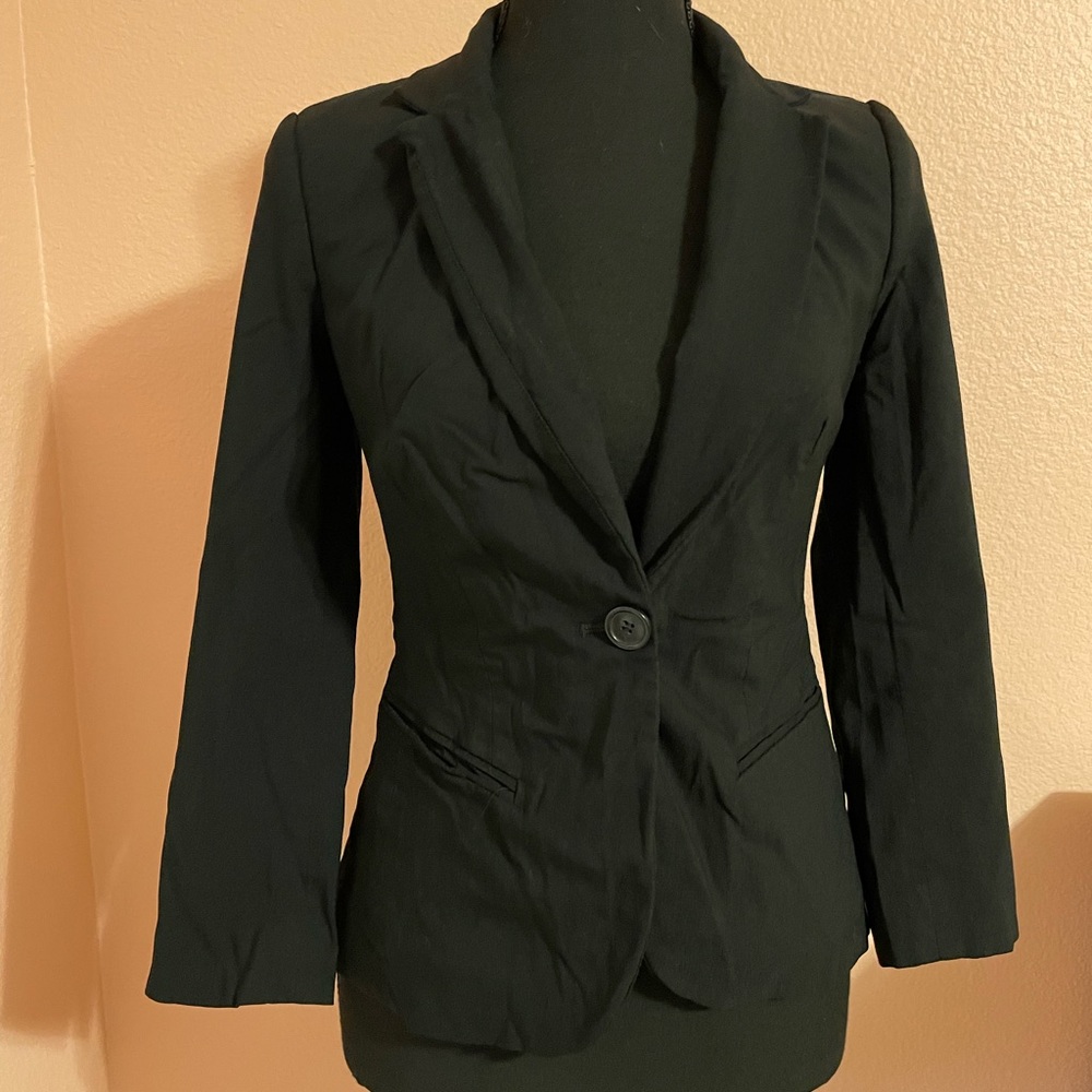The limited stretch blazer size xs